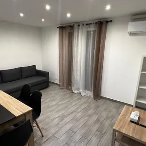  Appartement Superbe T3 Climatise Avec Balcon Parking Public Gratuit
